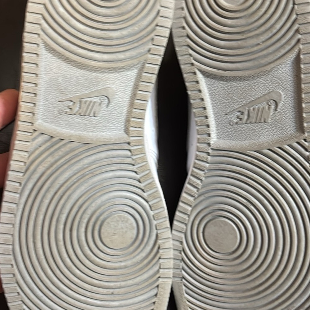 Nike  Air Jordan’s Men's White and Gray Sneakers (used)